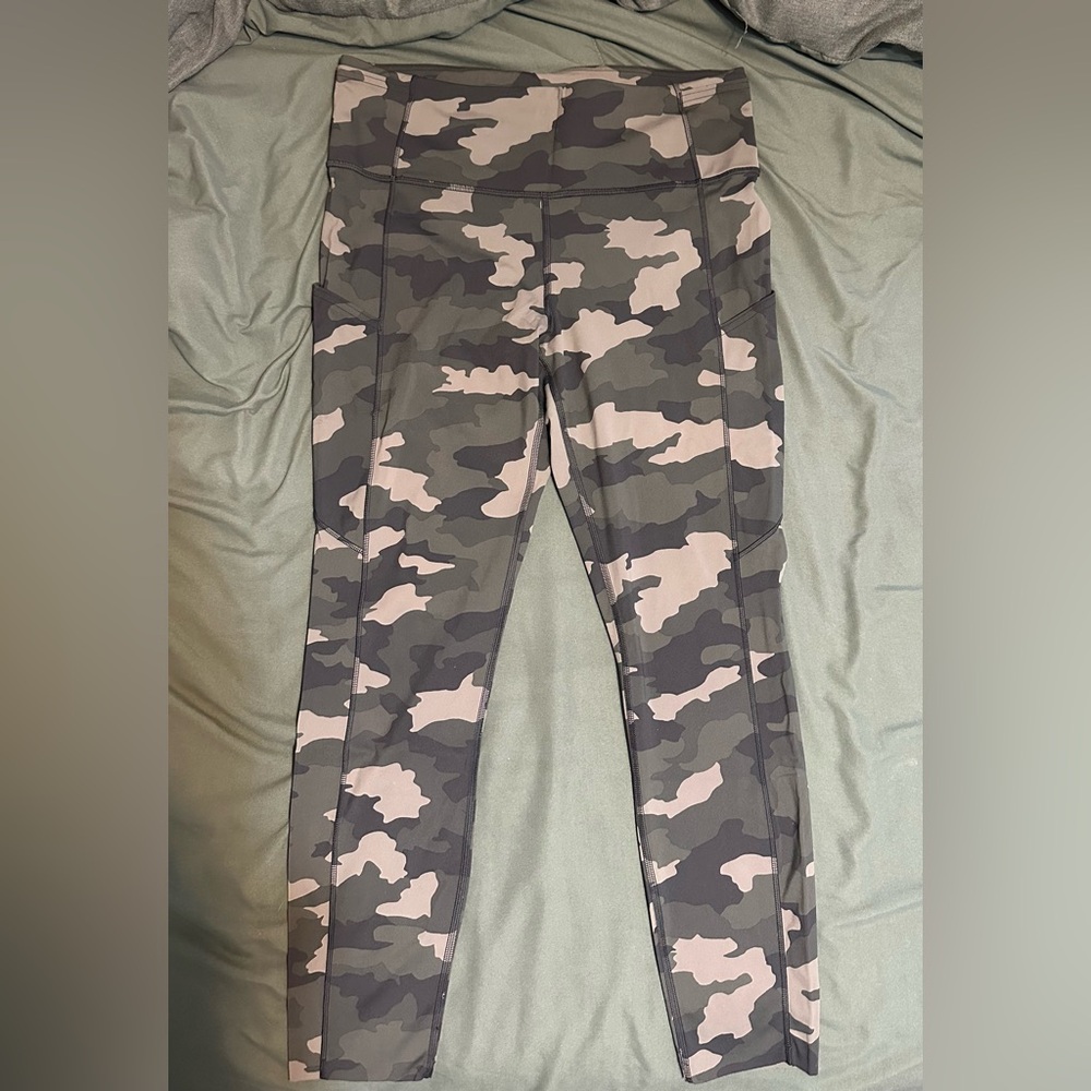 Lululemon Camouflage Leggings